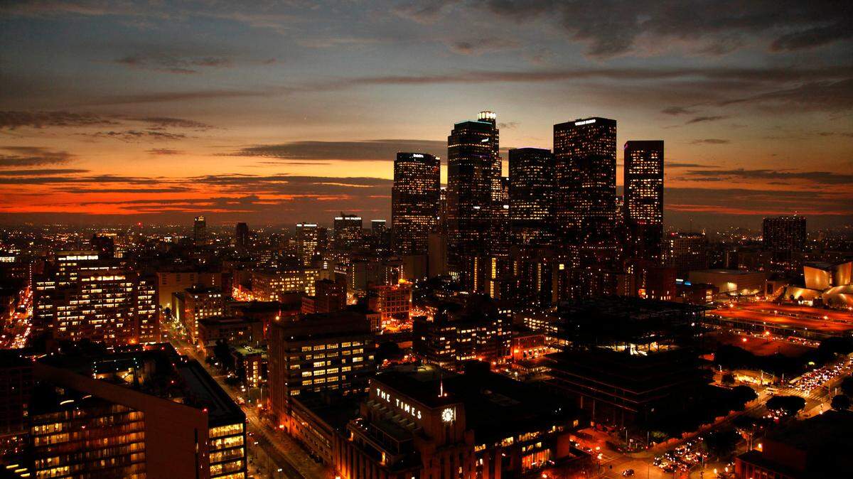 The Los Angeles skyline glitters at night. It would become part of a new nation, the Republic of California, if a ballot initiative is successful.