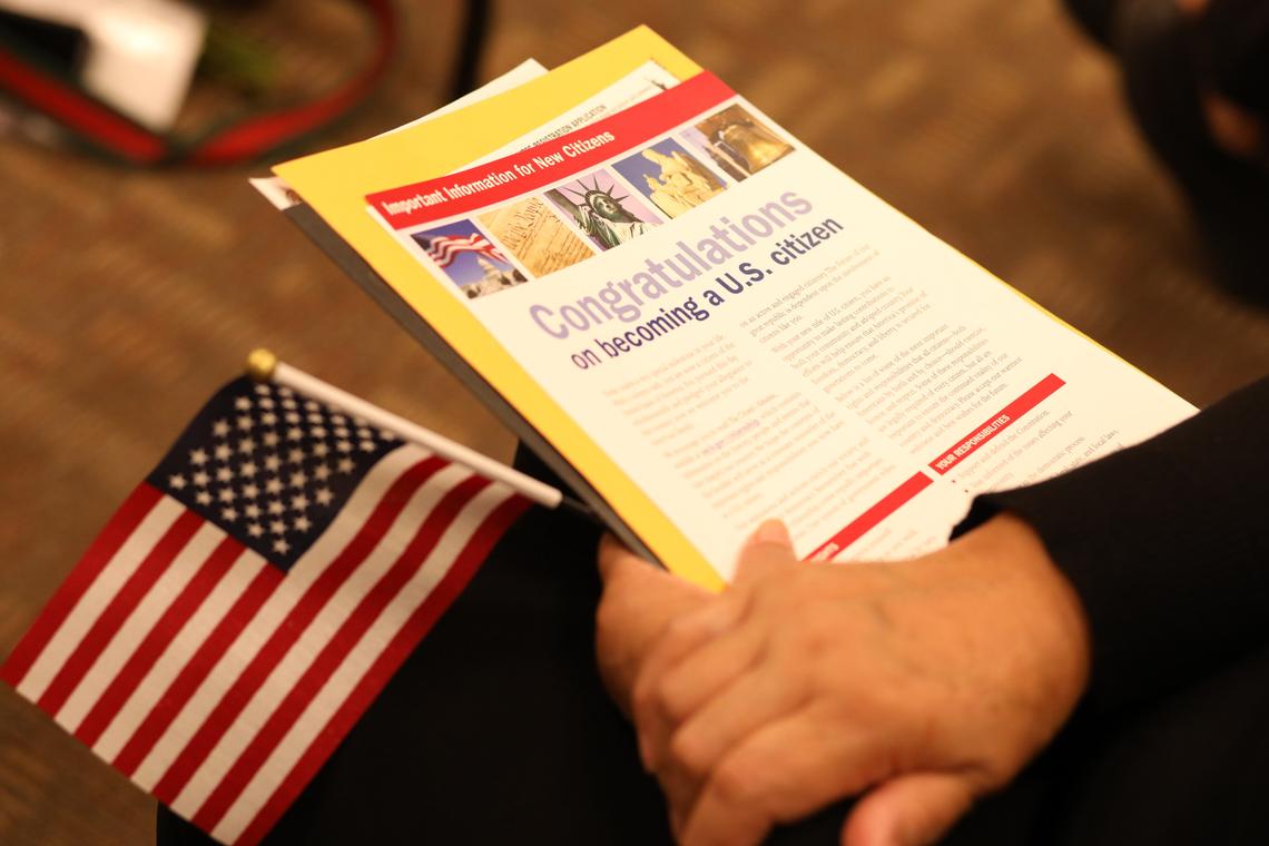 Un juez federal del estado de Texas anuló un programa del presidente Joe Biden que buscaba regularizar la situación de cerca de medio millón de indocumentados, cónyuges o hijastros de ciudadanos estadounidenses.