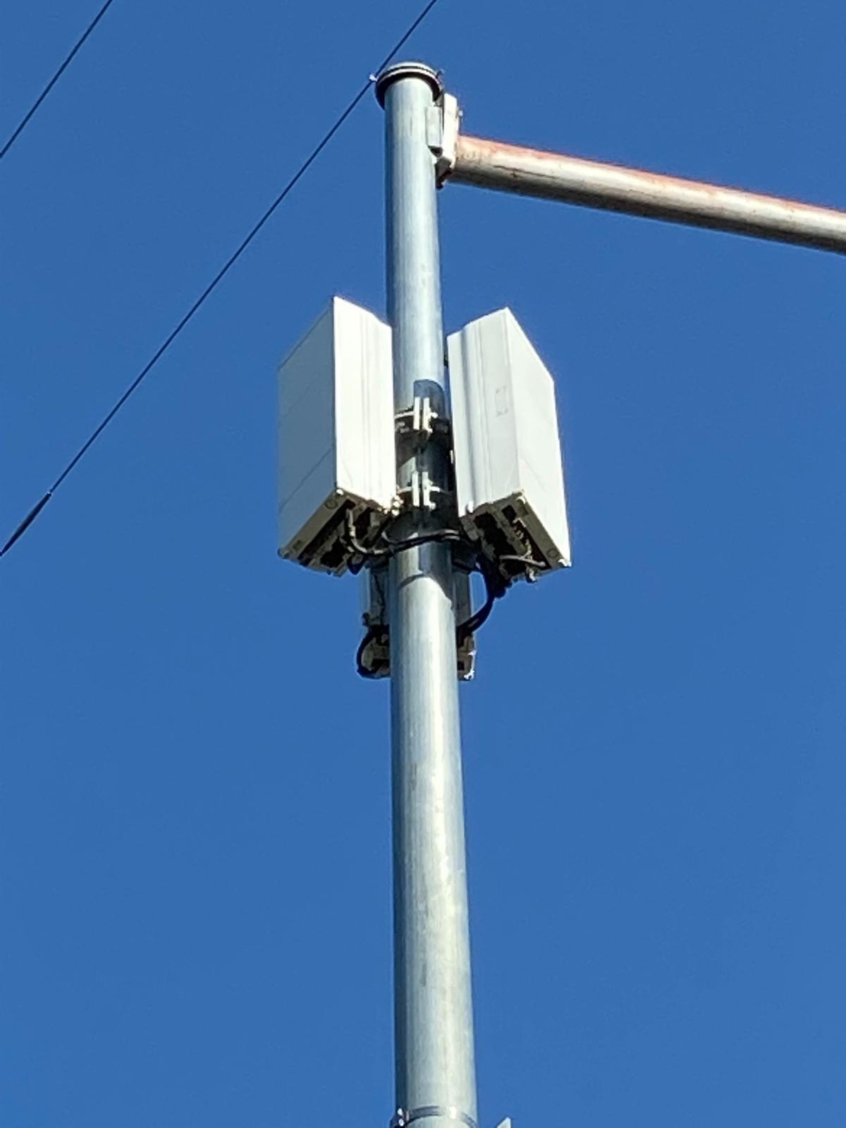 One of the 205 Verizon 5G small-cell antennas servicing customers within the Fresno city limits as of March 30, 2022. Verizon has reserved 608 city-owned telephone poles for 5G antennas, by far the most of any wireless carrier.