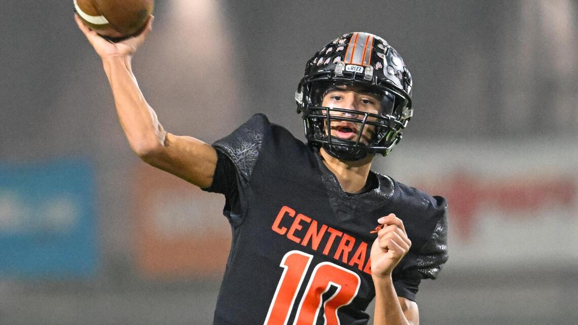 Prep football season kicks off in 3 weeks. Here are Central Section players to watch