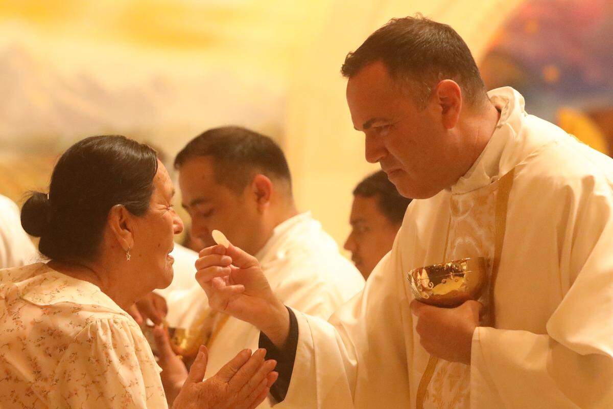 Scott Borba, former e.l.f. Cosmetics co-founder, was ordained a Catholic priest in Visalia Saturday, May 23, 2026. He will serve as parochial vicar at Our Lady of Perpetual Help in Clovis.