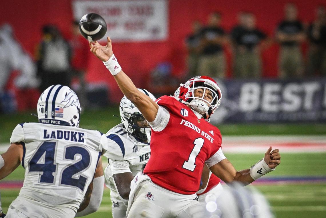Fresno State quarterback Mikey Keene, pictured in action earlier this season, suffered an ankle injury in the Bulldogs’ 24-19 loss at Wyoming on Saturday. The loss snapped a 14-game winning streak, the second longest in the nation.