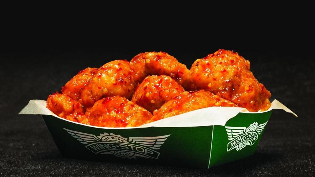 A California Wingstop franchise owner owes nearly $3.2 million in penalties for wage theft violations, accused Thursday by state regulators of underpaying employees at five Kern County franchise locations of the national chain.