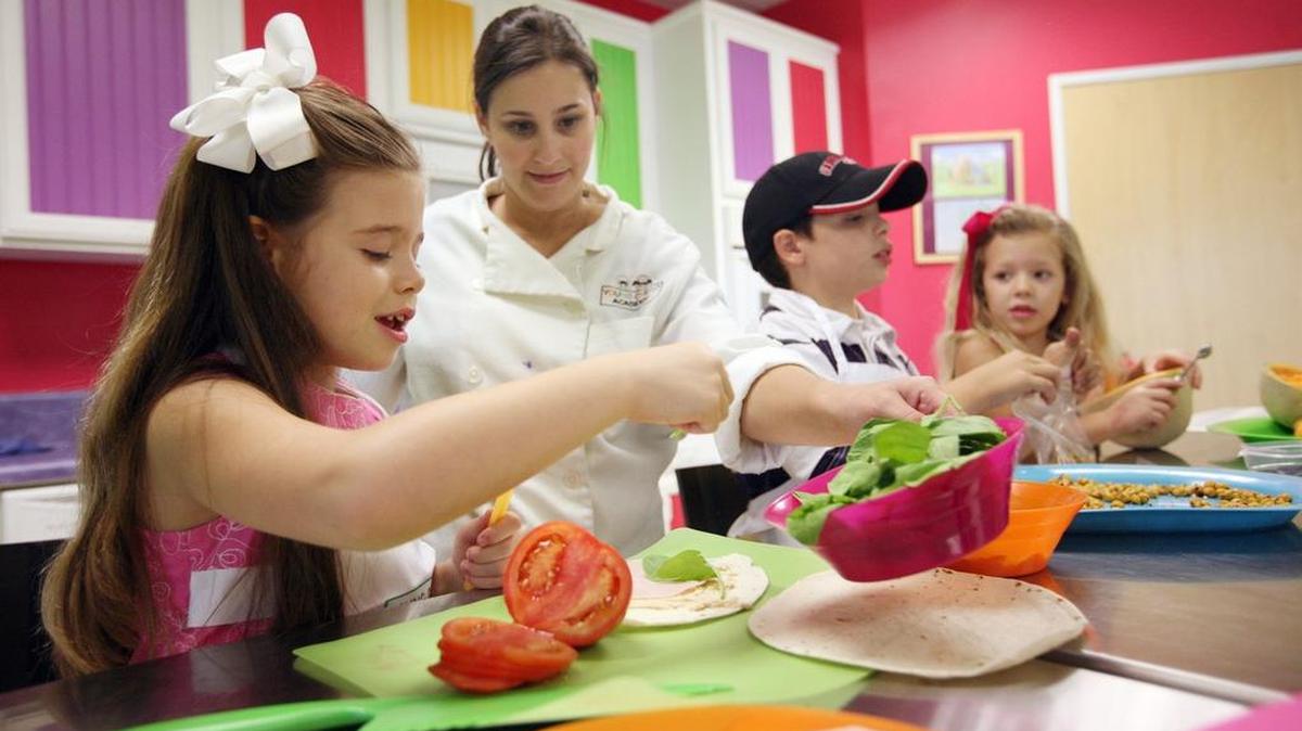 
Children learn about making school lunches in this file photo. The Young Chefs Academy of Fresno will host a Back To School Open House on Saturday, Aug. 29, from 11:00 a.m. to 1:30 p.m. 
