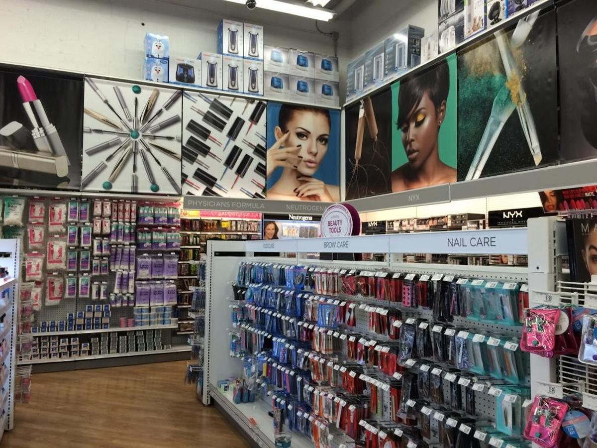 Bed Bath & Beyond adds large health and beauty section