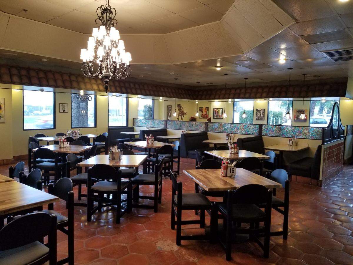 Sabores Mexican Cocina & Tequila Bar took over the former Plaza Ventana restaurant at 3173 W. Shaw Ave.