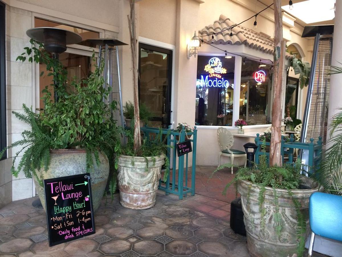 The Tellawi Lounge has opened as part of the Fresno Breakfast House at Bullard and West avenues. It's a bar that also serves dinner, appetizers and a a "breakfast shot."