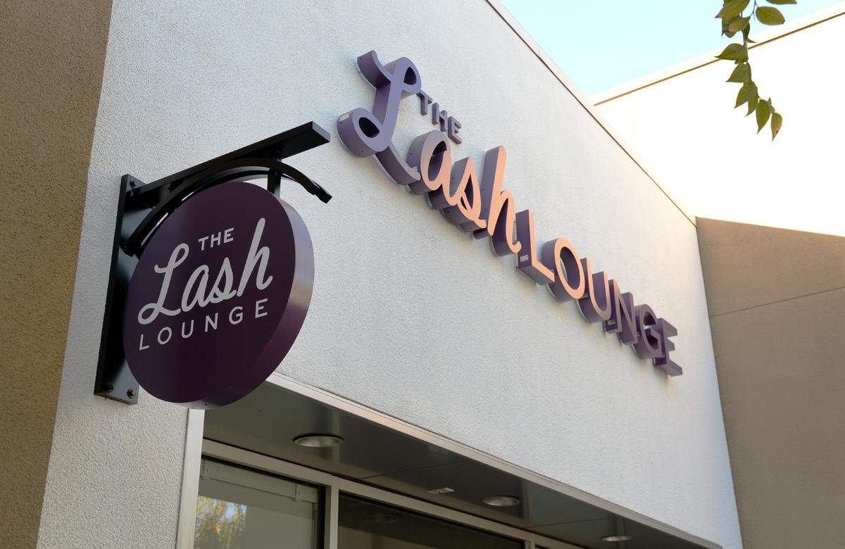 The Lash Lounge is a custom eyelash extension boutique opening at River Park. 