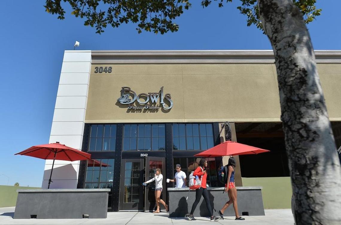 Farm Fresh Bowls at Campus Pointe in Fresno has closed. Its Visalia location remains open. 