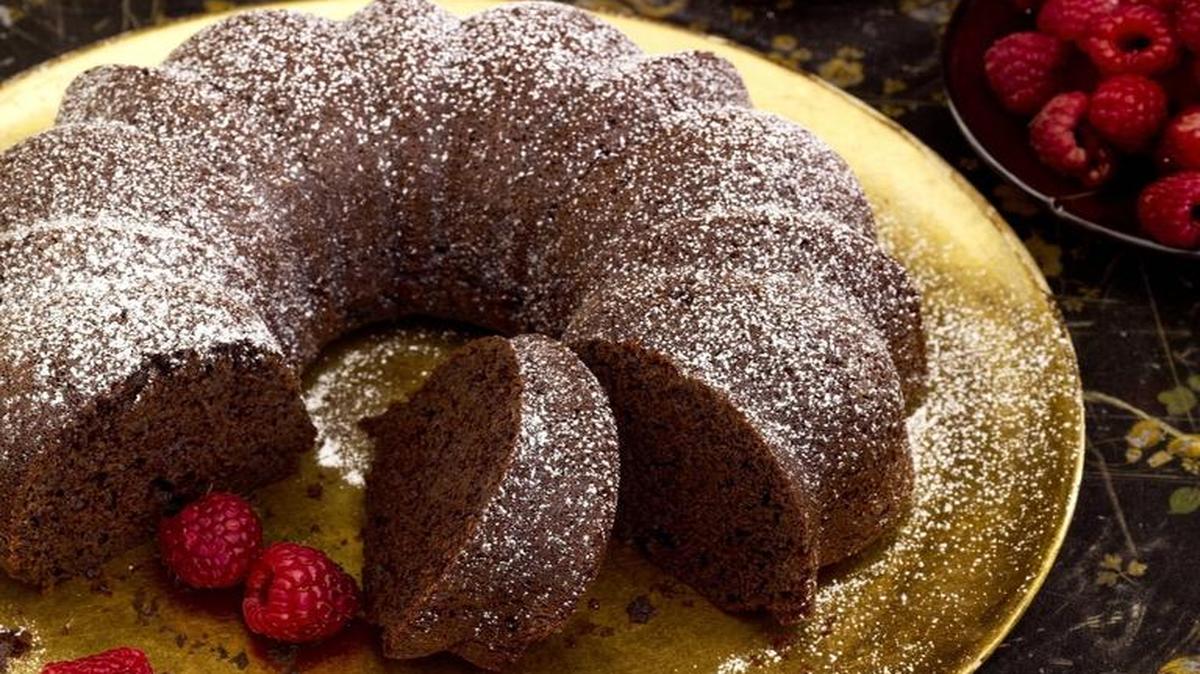 Surprise: This chocolate-buttermilk Bundt cake is a Weight Watchers recipe.