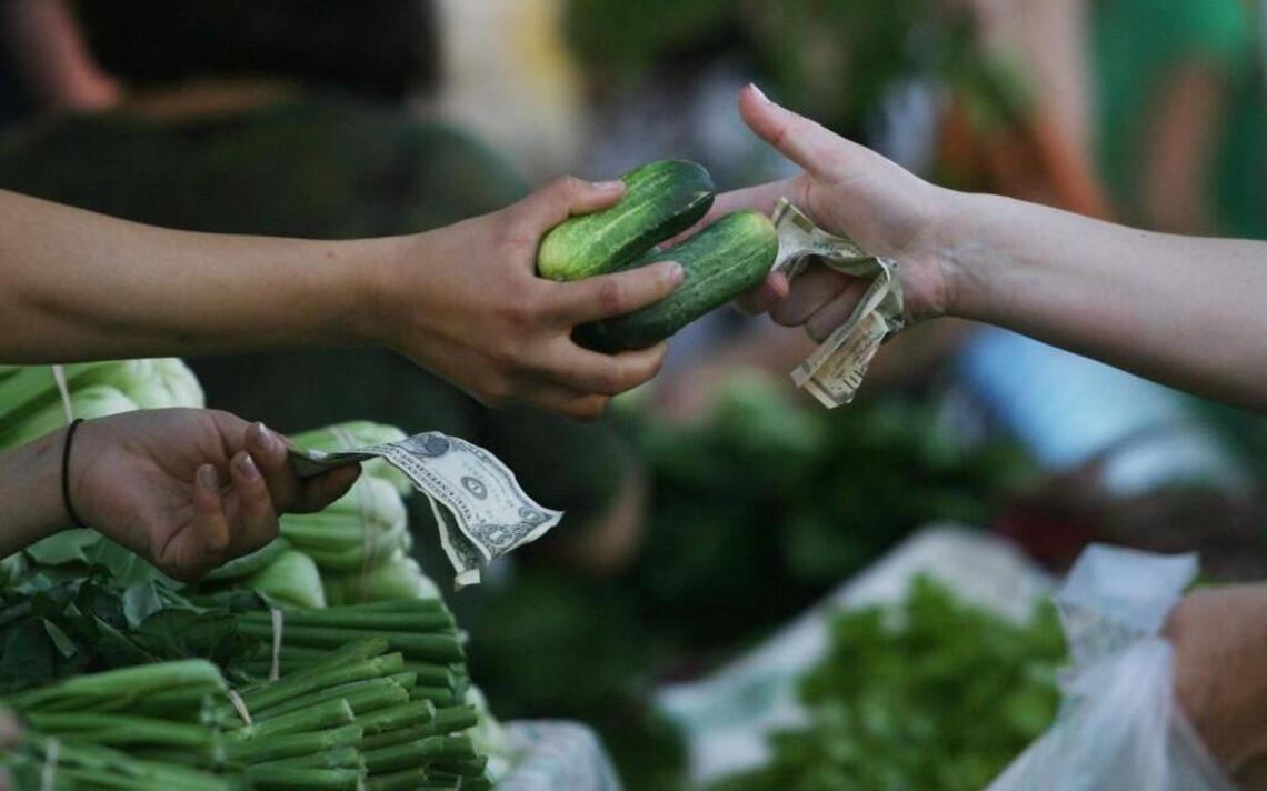 Clovis’ Friday Farmers Market set to return for summer, but leave your families at home