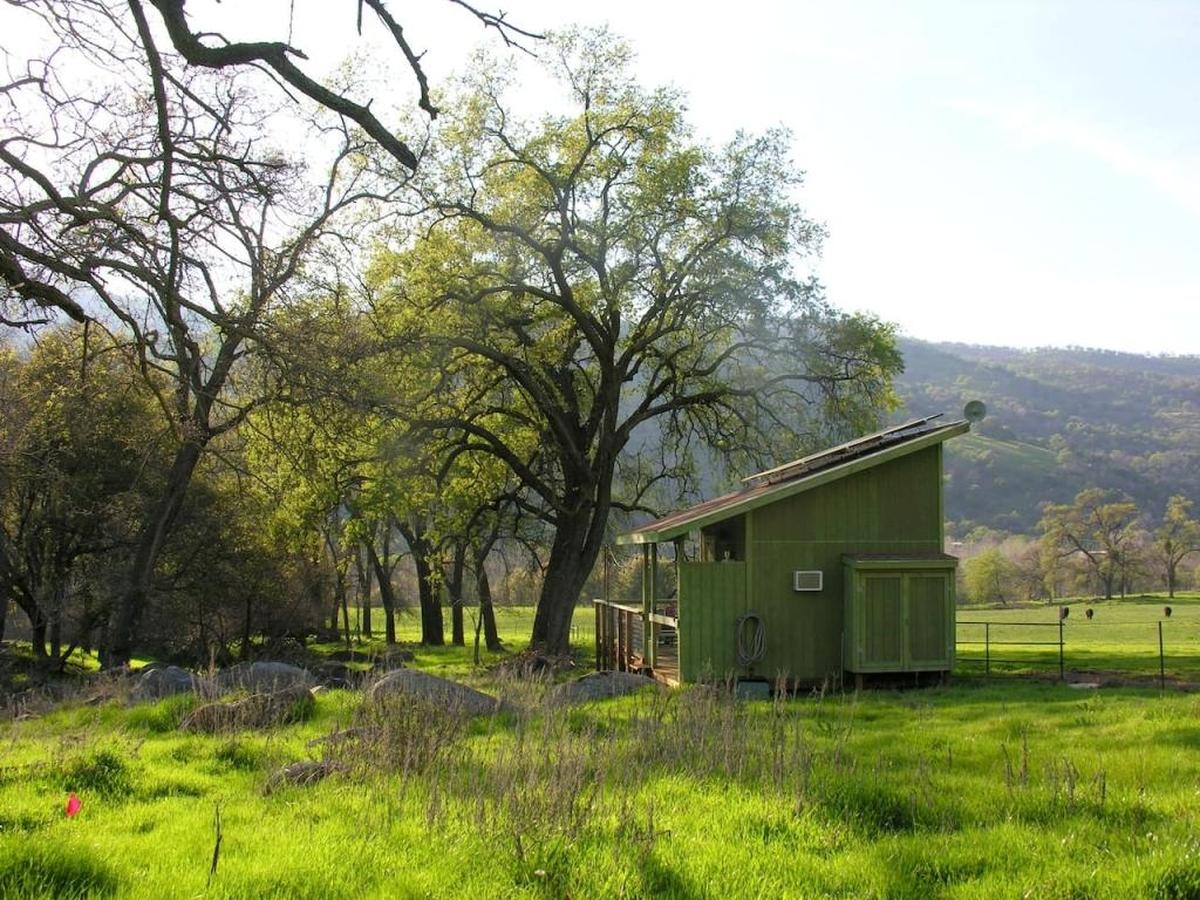 River Ridge Ranch Cow Cabin, Springville