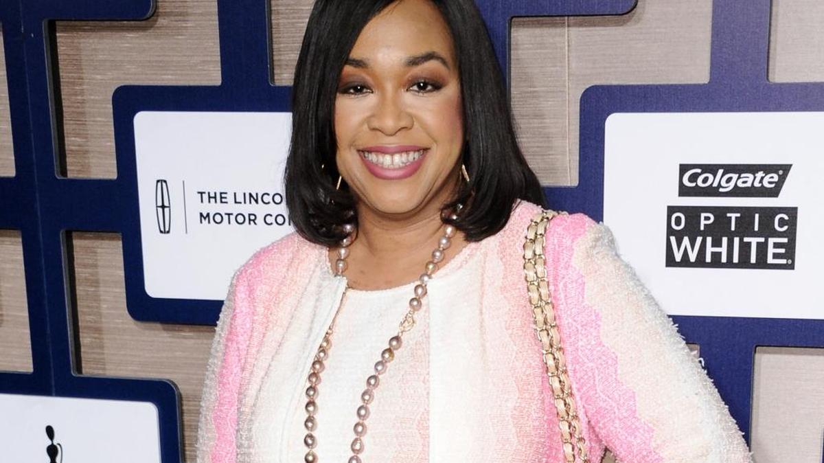Shonda Rhimes has a candid new memoir, “Year of Yes.”