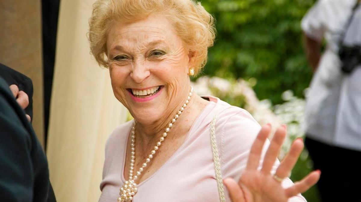 Della Wathen, 90, passed away unexpectedly on Tuesday, July 22, 2016.