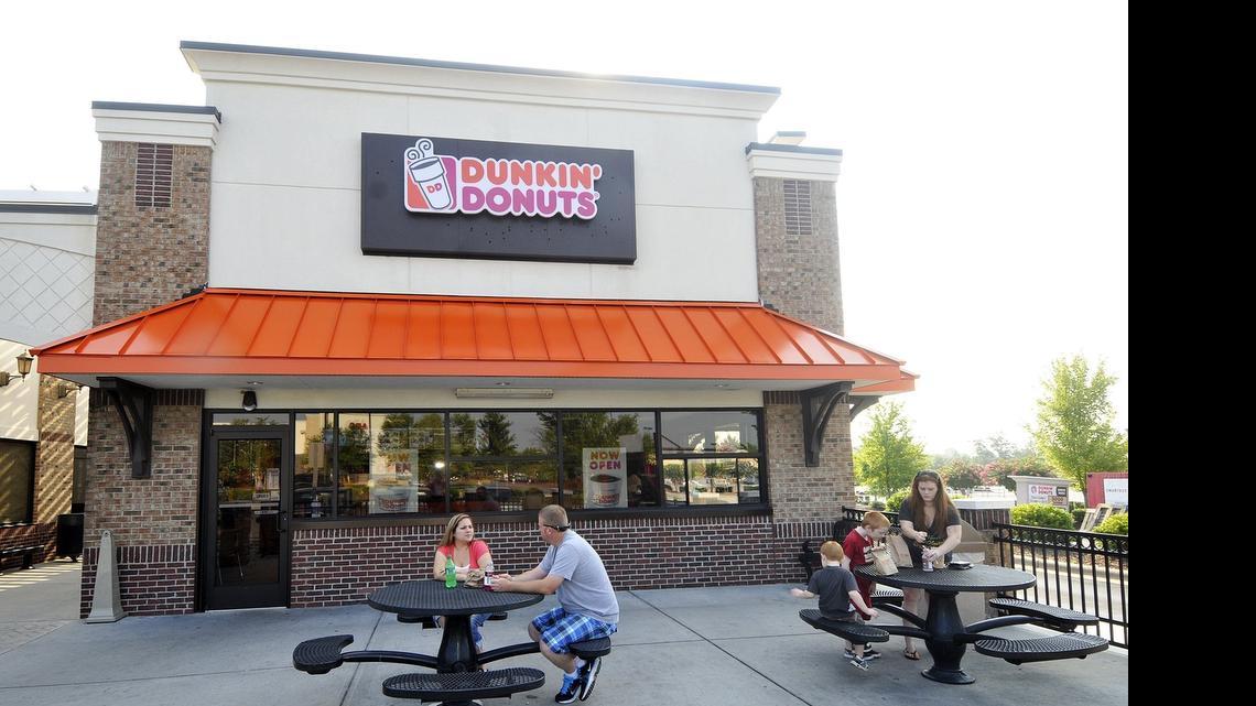 

Dunkin’ Donuts announced Monday, July 20, 2015 that it’s adding 17 new restaurants in the Fresno market in the coming years.
