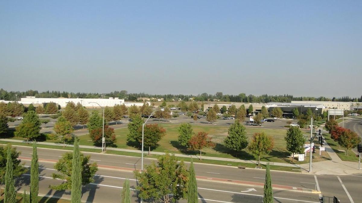 Clovis Research & Technology Park from the south.