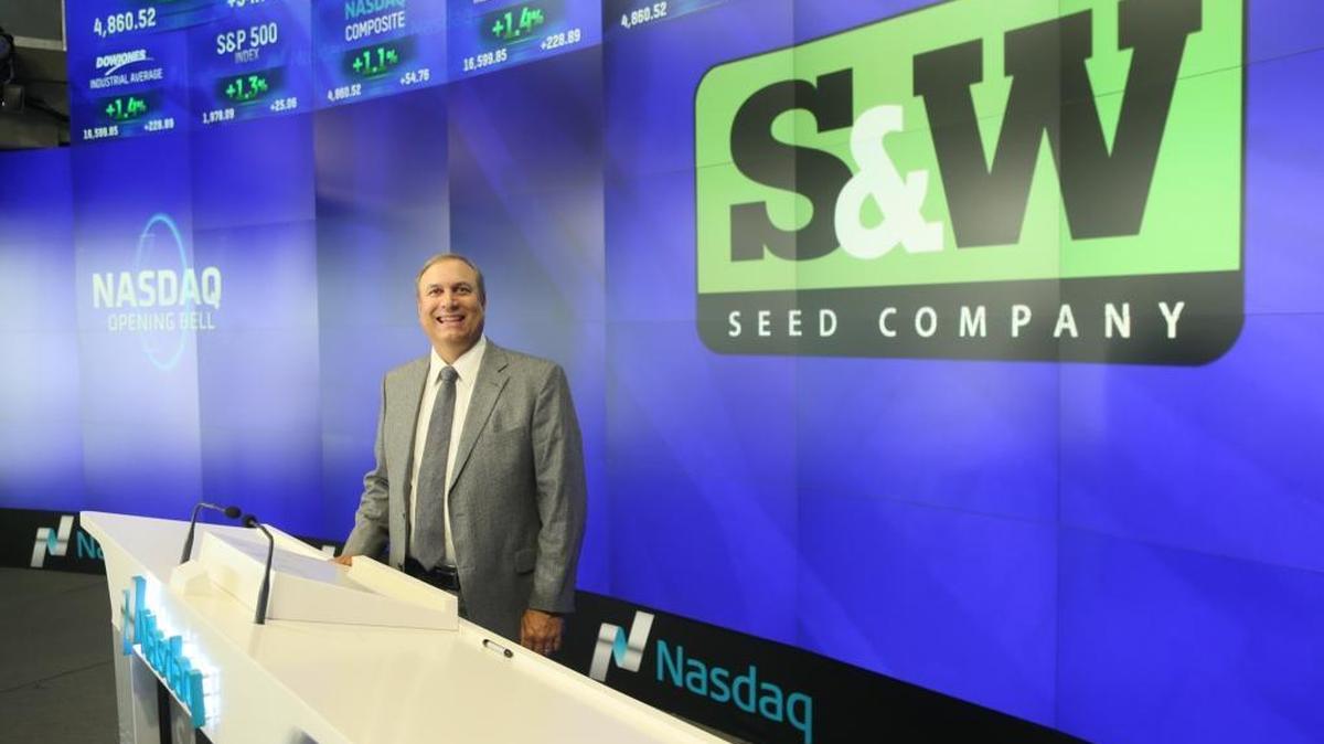 
Mark S. Grewal, president and chief executive officer of S&W Seed Co., rang the opening bell for Nasdaq in New York City on Wednesday.
