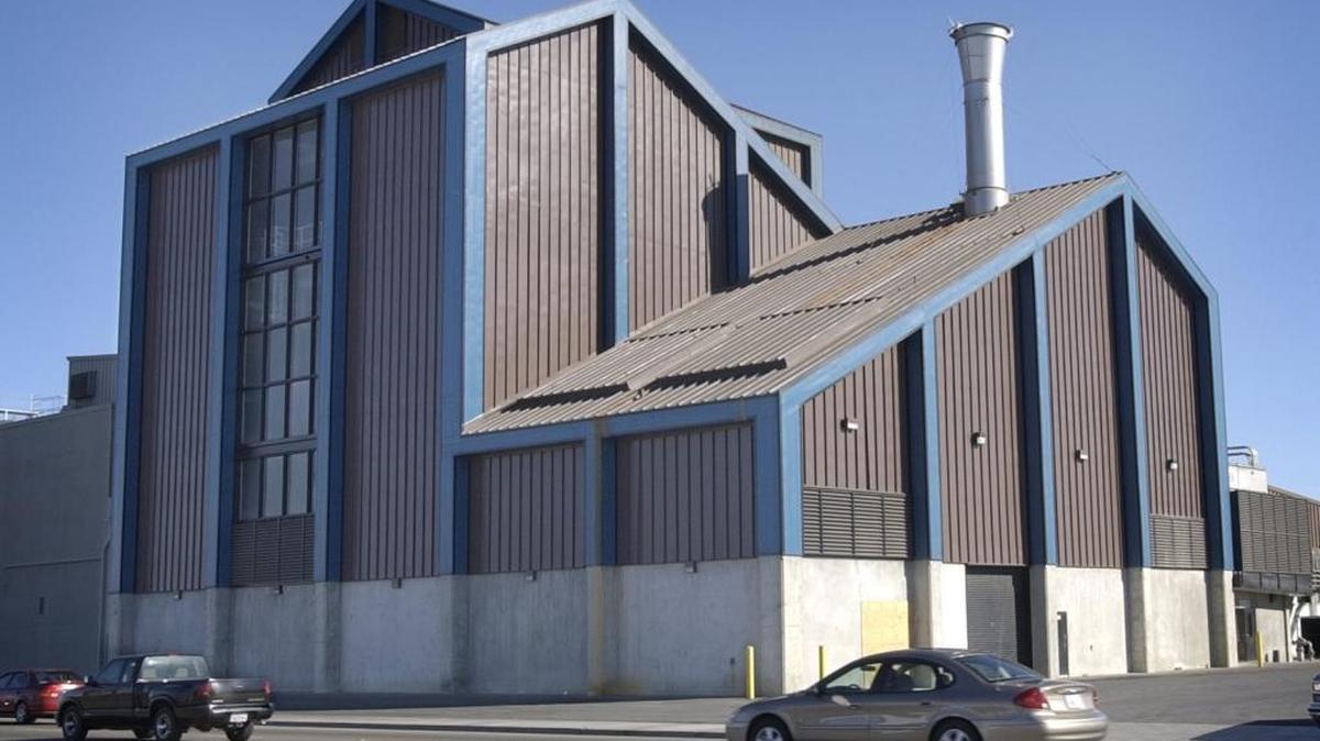 California Dairies, Inc. building on the south side of Highway 152 going through Los Banos. The plant, which employed more than 60 people, closed in early 2018.