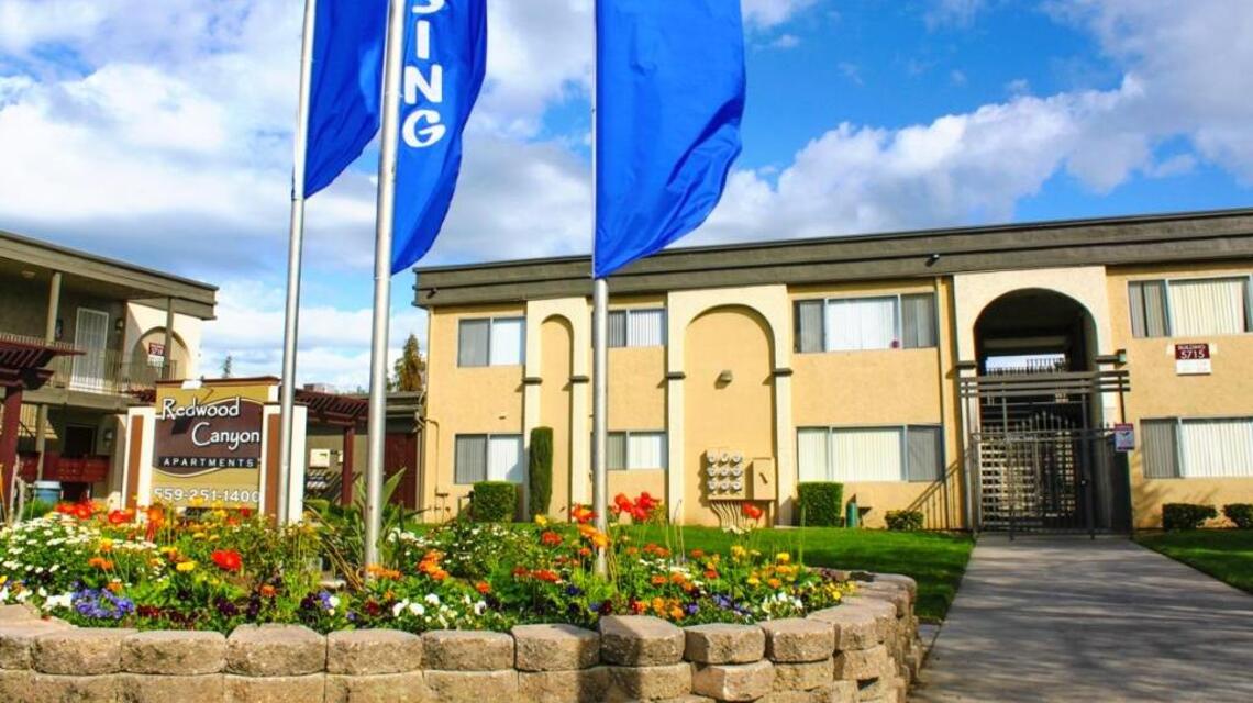 Redwood Canyon apartments in southeast Fresno sold