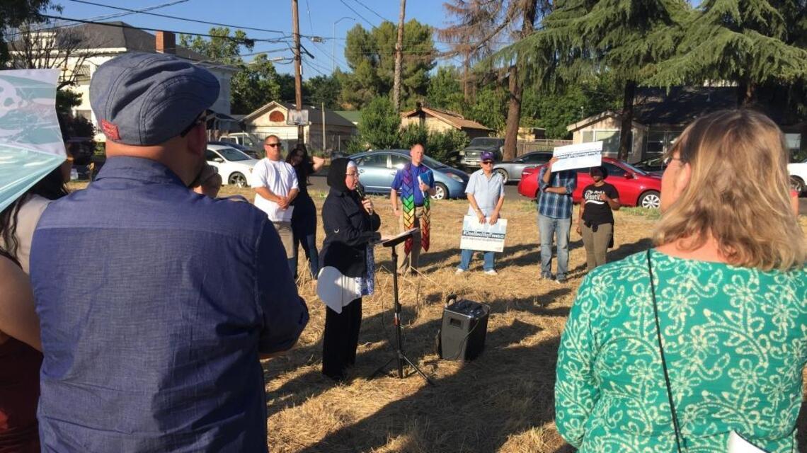 Faith in Community engages tenants to vote, talk about substandard housing