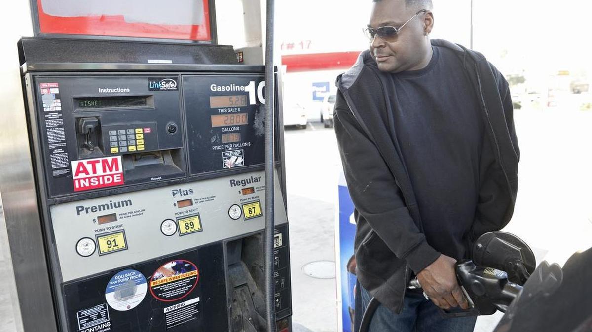 Gas prices are rising in Fresno. Prices on Tuesday, March 29, 2016, averaged $2.70 for a gallon of unleaded, according to GasBuddy.com. Here, Jay Woods of Fresno fills up in Fresno last February.