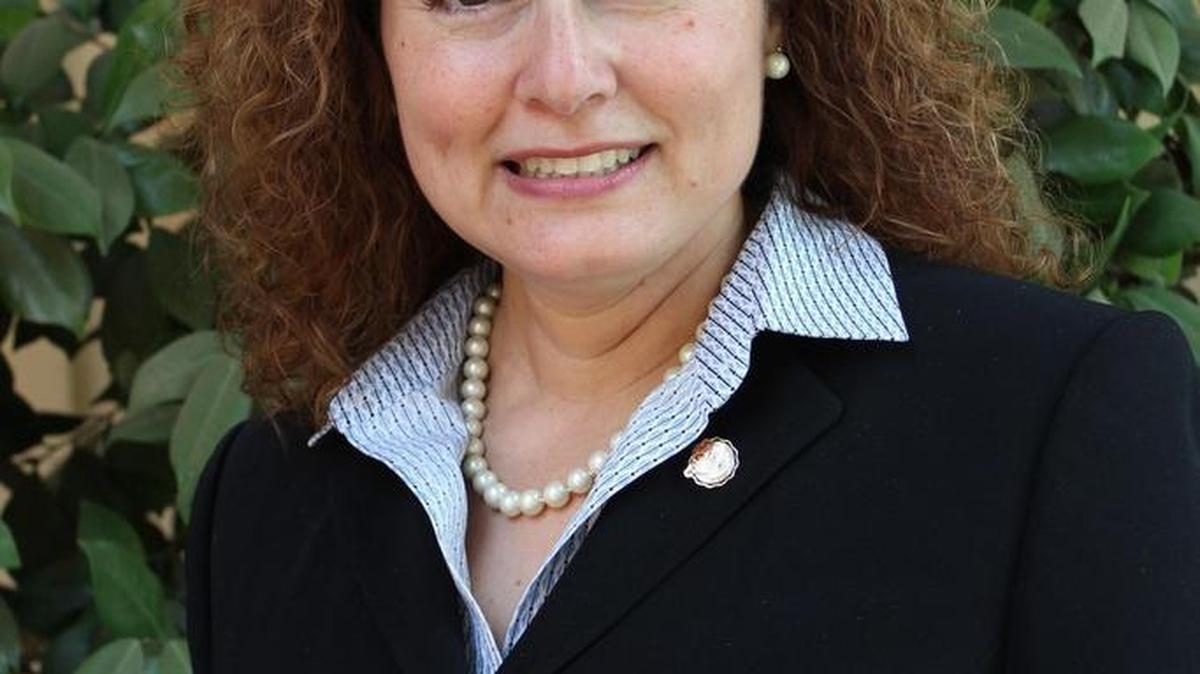 Claudia Habib