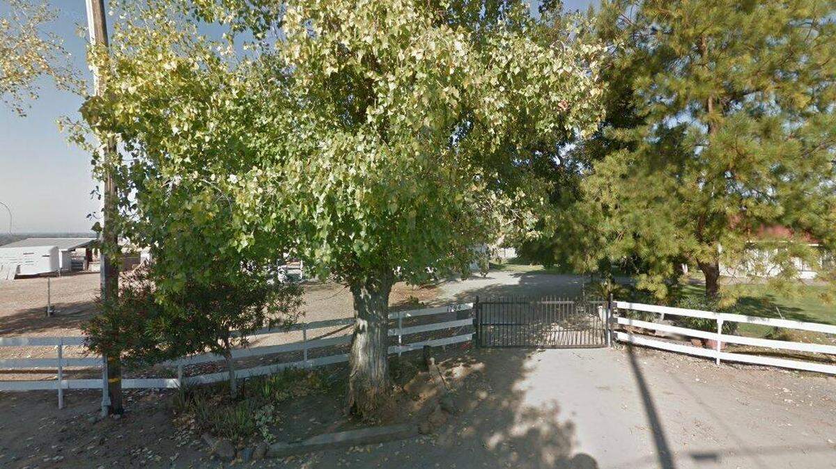 House on 1700 block of North Piedra Road