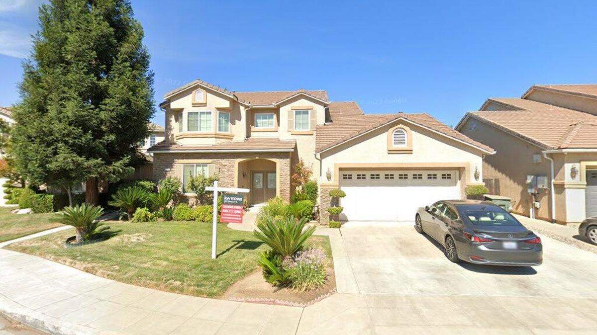 House on 8500 block of North Richelle Avenue