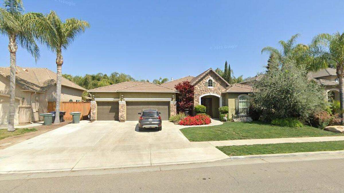 House on 5800 block of West Buena Vista Avenue