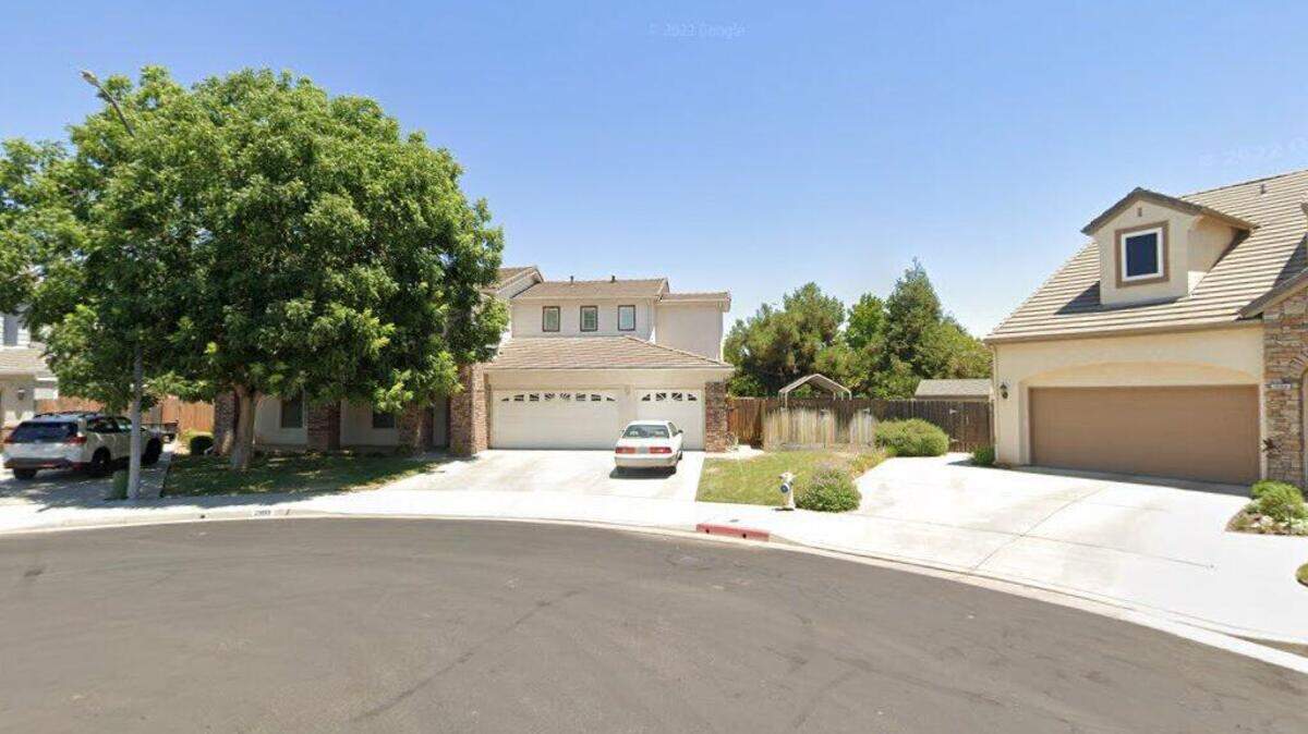 House on 2800 block of Portals Avenue