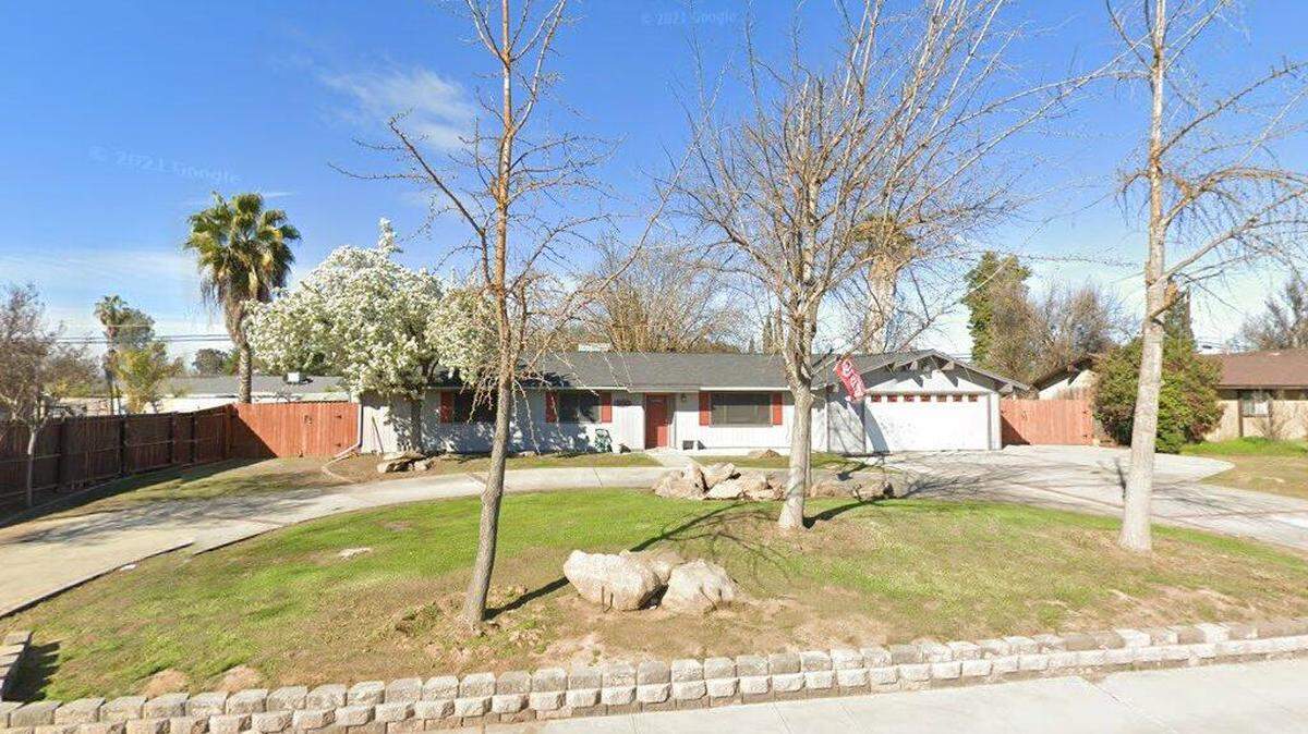 House on 21900 block of Oak Glen Lane