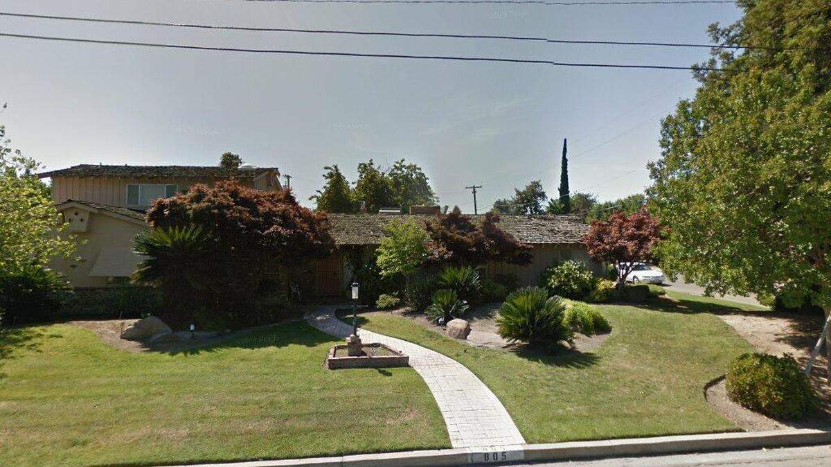 House on 800 block of Lyon Avenue