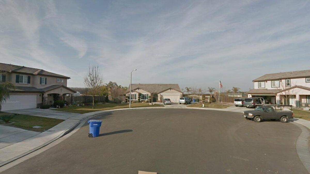 House on 2100 block of North Vine Circle