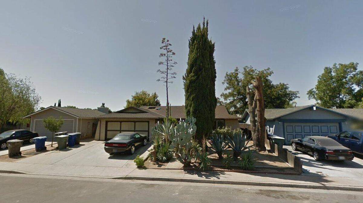 House on 800 block of Tamarack Avenue