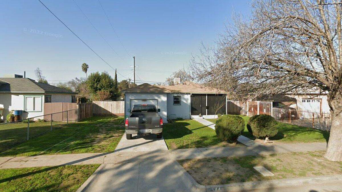 House on 2500 block of South Holly Avenue