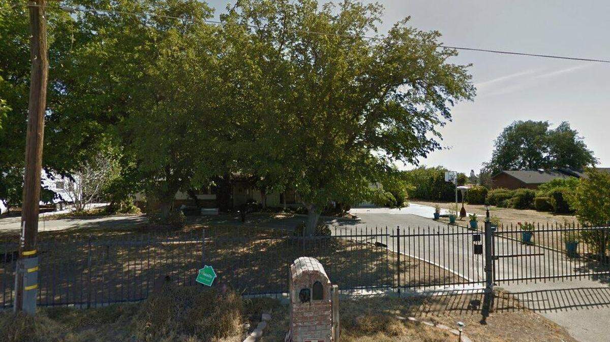 House on 4200 block of North Greenwood Avenue
