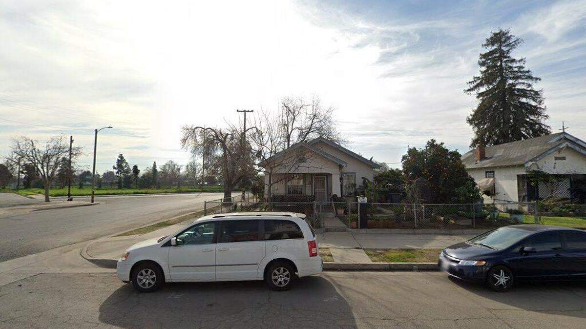 House on 200 block of E Street