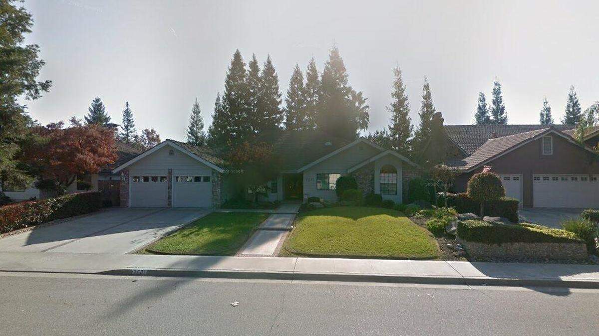 House on 2600 block of East Princeton Avenue