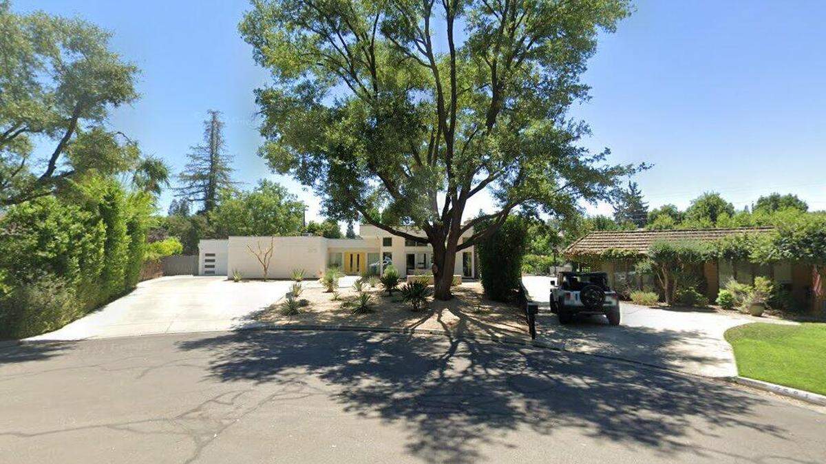 House on 2500 block of West Calimyrna Avenue