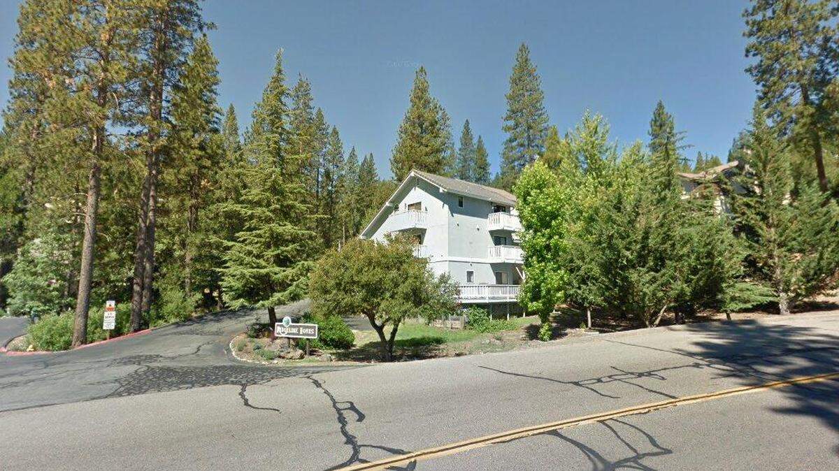 House on 40600 block of Saddleback Road
