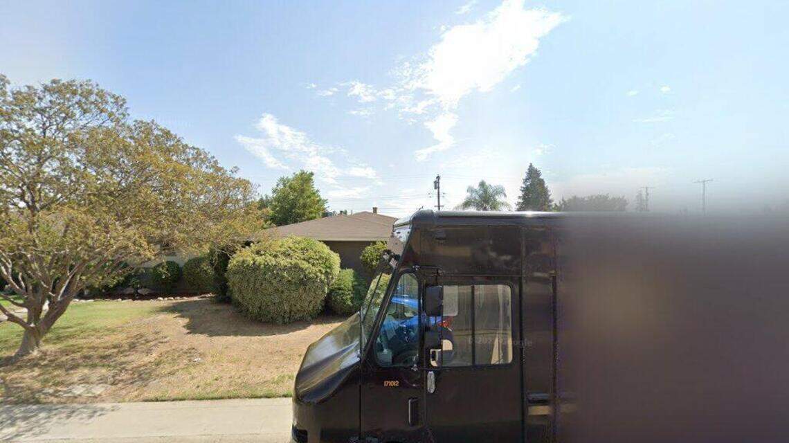 Read more about a 8-bedroom house that sold in Visalia, Tulare, Tulare County. It went for $785,000.