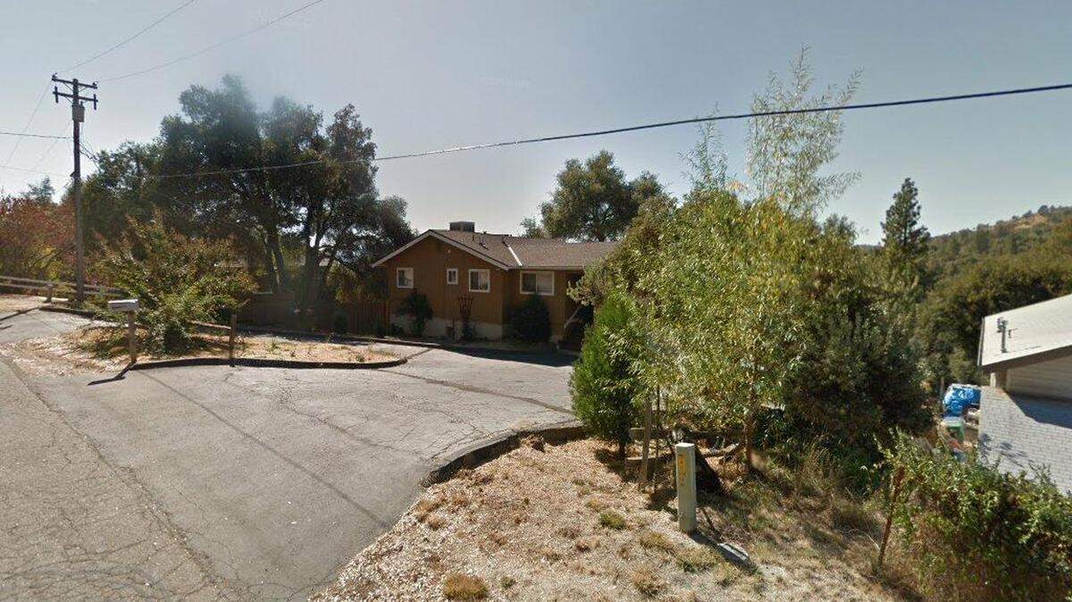 House on 42400 block of Shady Lane