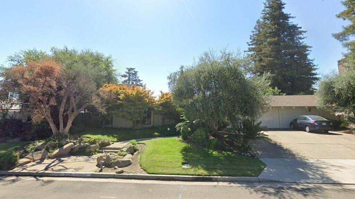 House on 3500 block of West Buena Vista Avenue