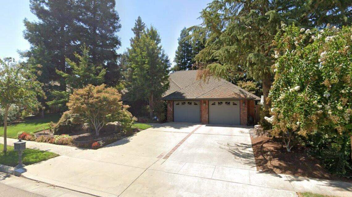 $705,000 house with 4 bedrooms sells in Visalia, Tulare, Tulare County. See where it’s at.
