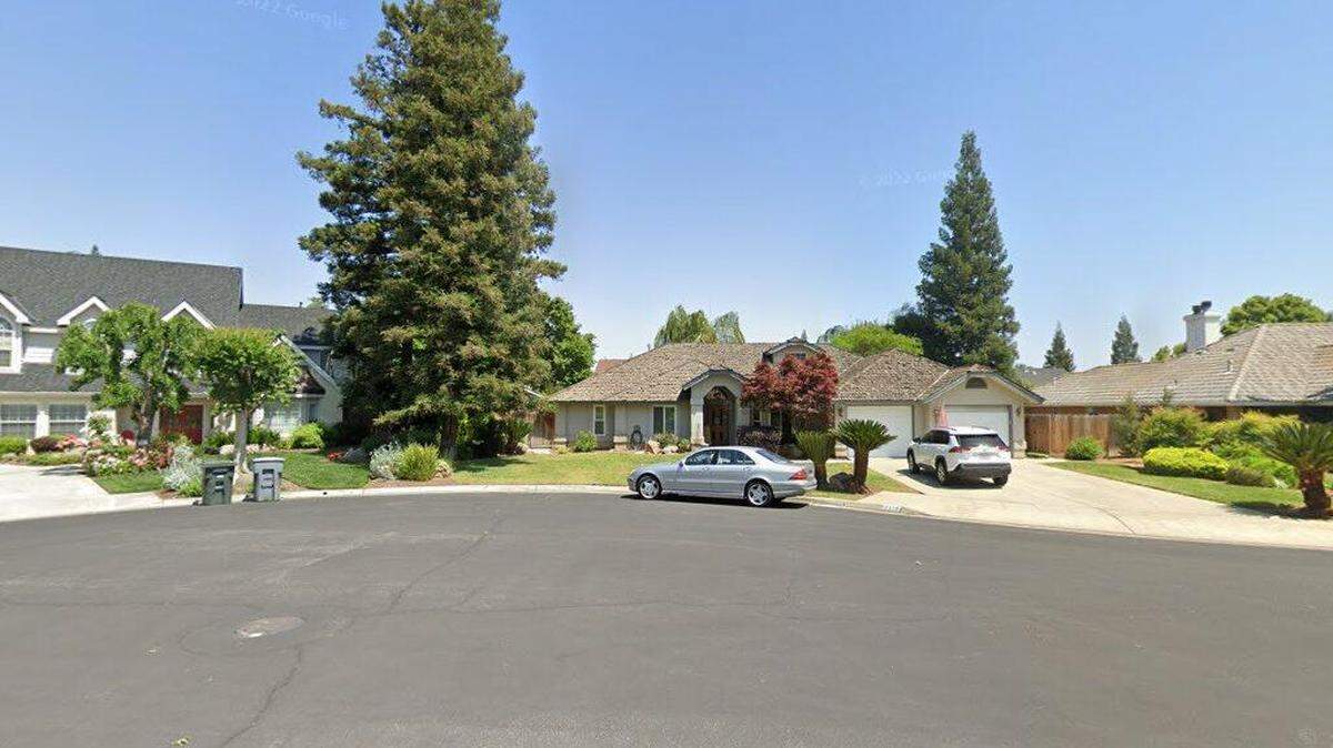 House on 2100 block of Swift Avenue