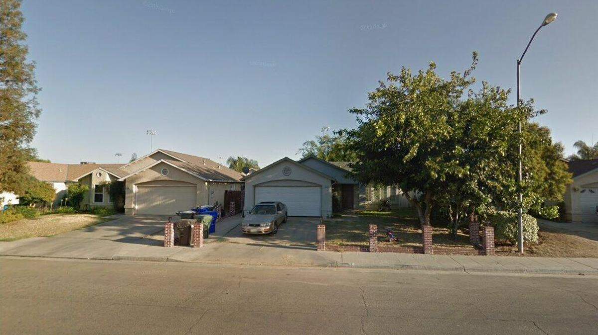 House on 13500 block of Seventh Street