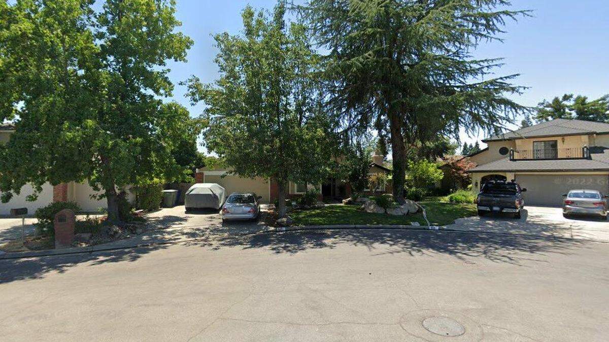 House on 1100 block of East Richmond Avenue
