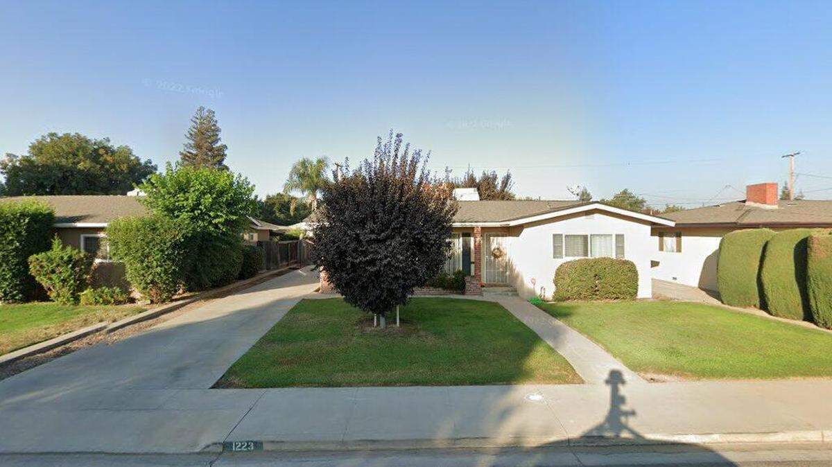 House on 1200 block of Cyrier Avenue
