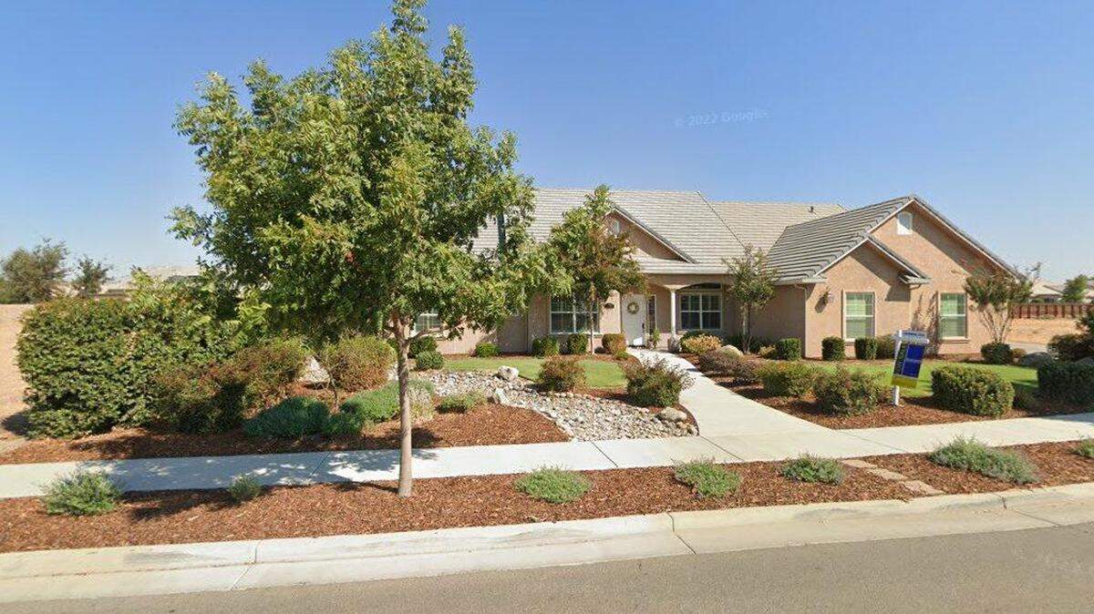 House on 4400 block of West Modoc Avenue