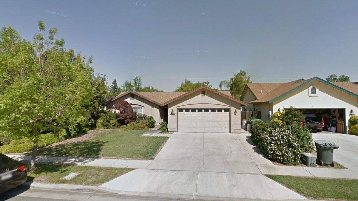 House on 1100 block of North Citrus Court